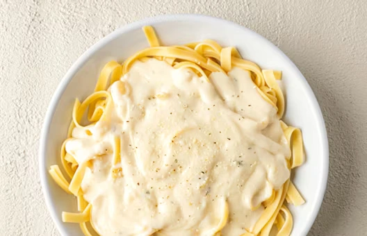 Fettuccine Alfredo
